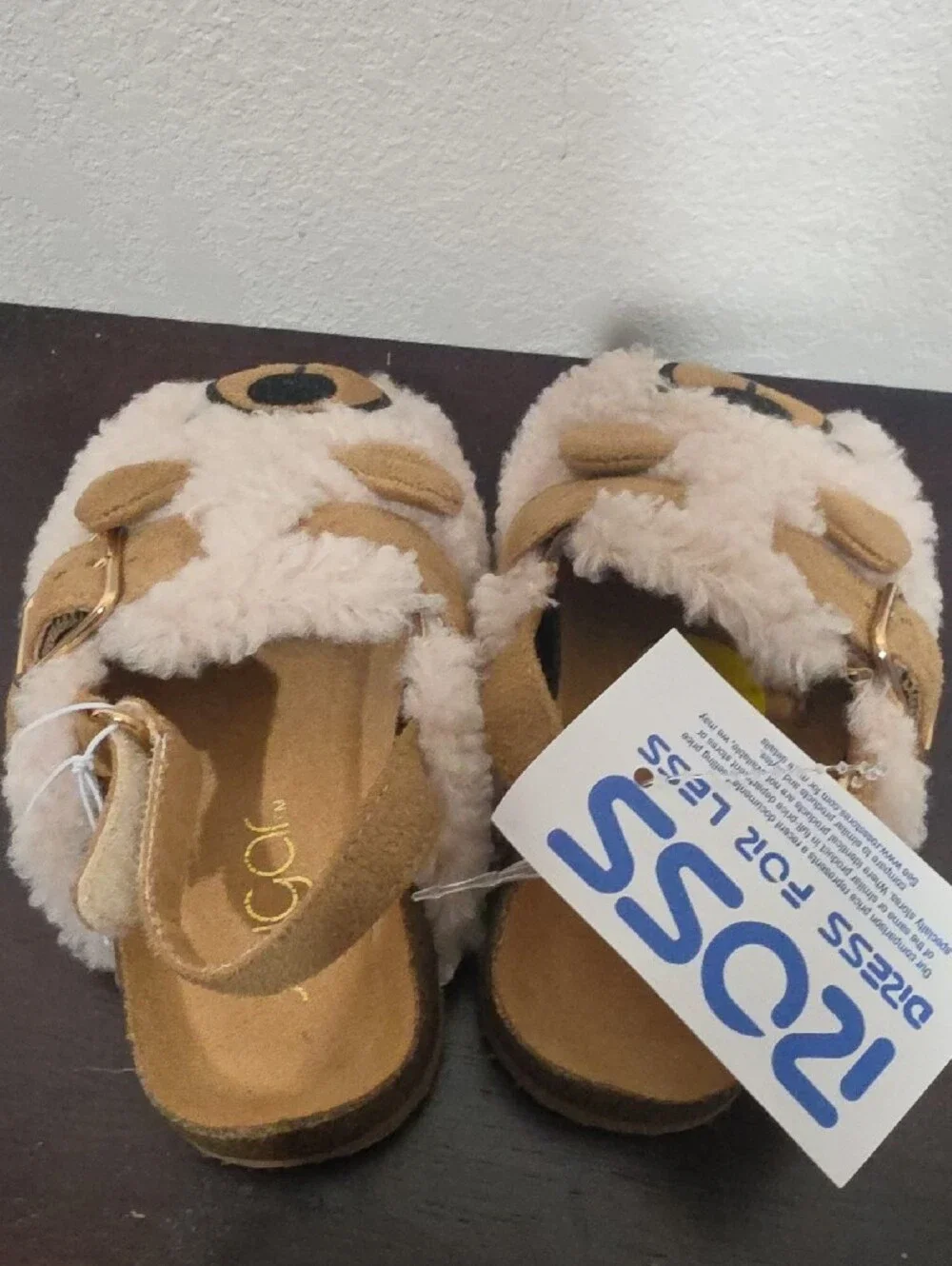 Sugar Plush Bear Walker Sandals in Tan and Cream